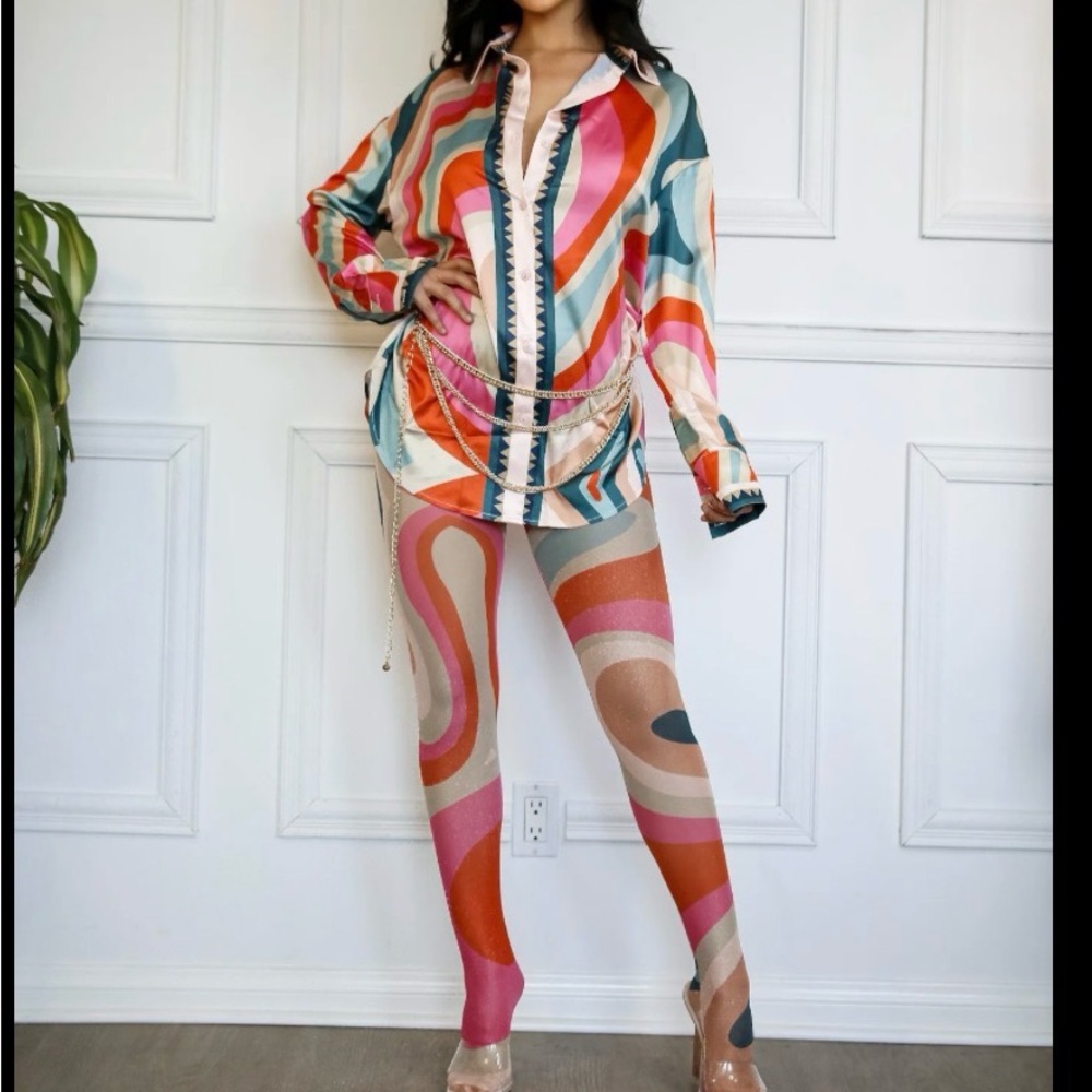 Colorful Abstract Print Long Sleeve Shirt and Matching Leggings Set